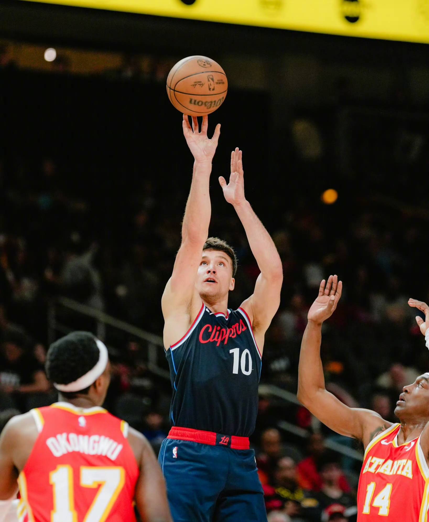 逆转之夜！快船最后时刻连续得分取胜，解决增加作为开始.