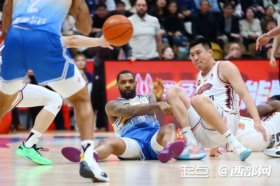 棋牌游戏-集结日上海久事篮板制胜：NBA季后赛节点到来；态度坚定；年轻球员得到机会的简单介绍-棋牌游戏